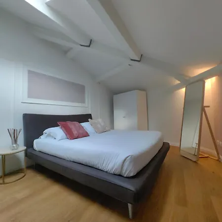 My Guest In Bed and Breakfast